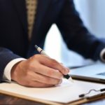 サラリーマンこそ、駐車場経営をするべき？おすすめな理由やメリット・デメリットを解説